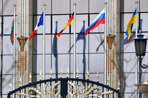 Макрон анонсировал «правки» в комплекс мер по выполнению Минских соглашений