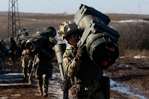 Враг не пройдет: Украинские бойцы провели на Донбассе учебные стрельбы из  противотанковых комплексов NLAW