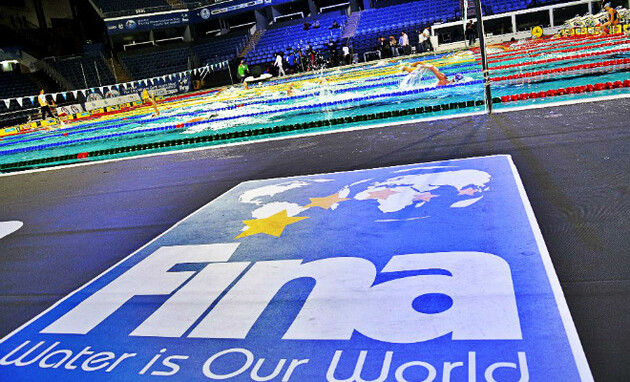 Международная федерация плавания отстранила россиян и белорусов от чемпионата мира и других турниров