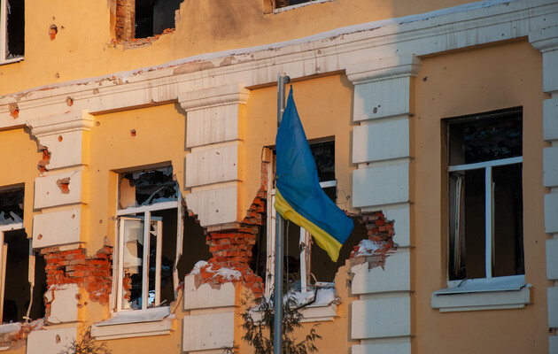 В Харькове оккупанты обстреляли поликлинику, в которой располагался пункт выдачи гуманитарной помощи