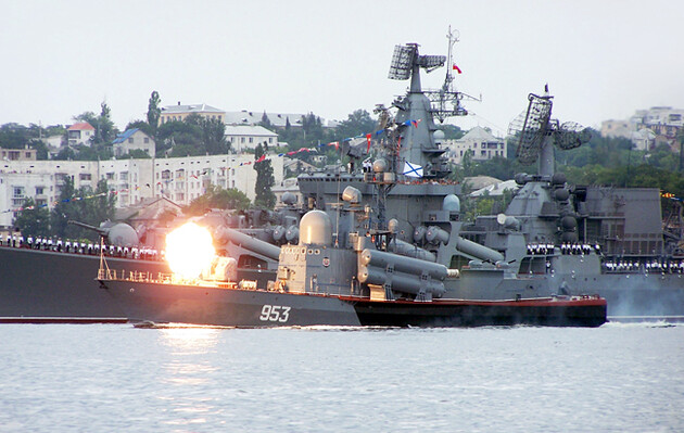 Россия опасается подводить корабли к побережью - британская разведка