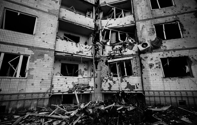 С начала войны в Киеве повреждено более 150 домов, почти 30 детсадов и 44 школы