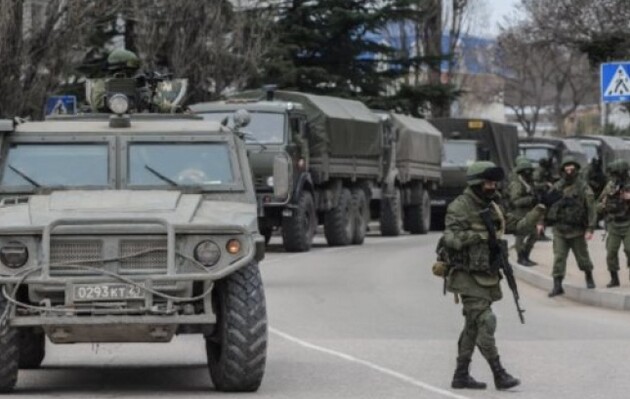 Войска РФ окапываются на Сумщине: власти просят людей не выходить без нужды из дома