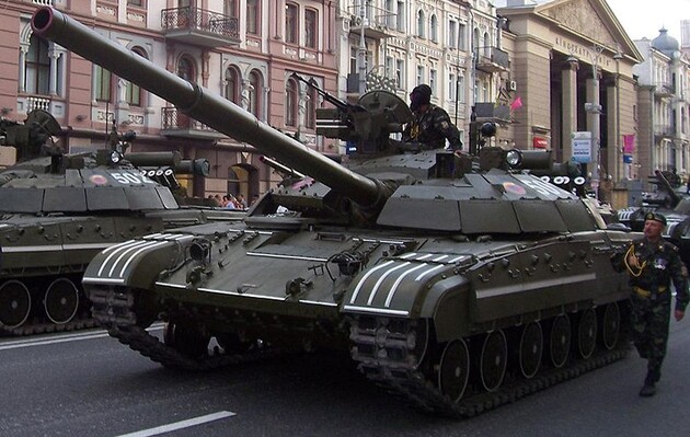 Чехия поможет Украине ремонтировать и вводить в эксплуатацию бронетехнику — Минобороны Чехии