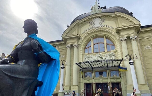 В Черновцах поставят спектакль о вырубке Карпат