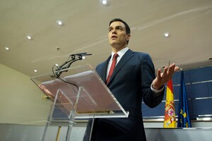 В Испании расследуют прослушивание телефонов глав Минобороны и правительства