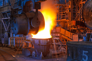 США зупинить частину мит на імпорт сталі з України
