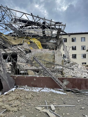 Российские захватчики разрушили в Украине 101 больницу и повредили 450 аптек — Минздрав