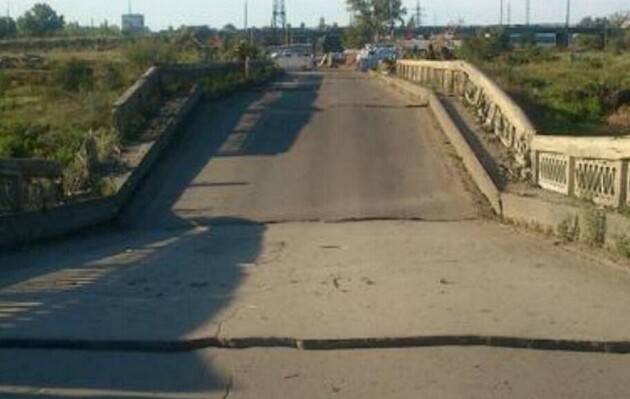 В Луганской области взорвали мост, чтобы замедлить наступление оккупантов на Северодонецк
