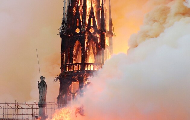  Пожару в Соборе Парижской Богоматери посвятили виртуальную игру