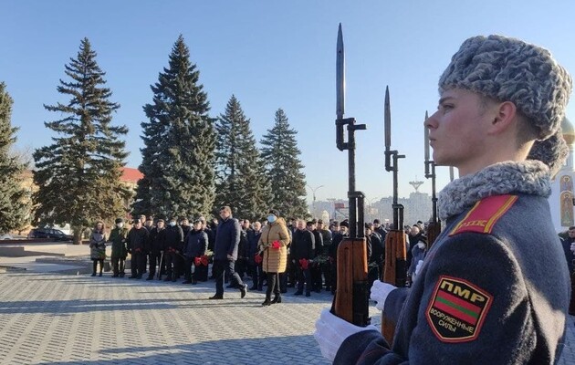 В Приднестровье мужчин агитируют подписывать контракт с российскими войсками – ГУР