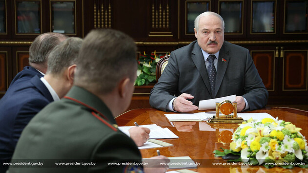 Лукашенко уволил ответственного за мобилизацию генерала