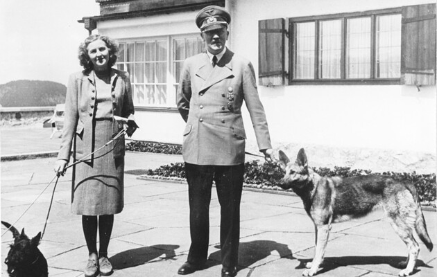 Трофейные часы Гитлера продали за 1,1 миллиона, платье Евы Браун выставили на аукцион