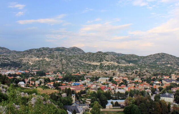 В курортном городе Черногории стрелок убил 11 человек