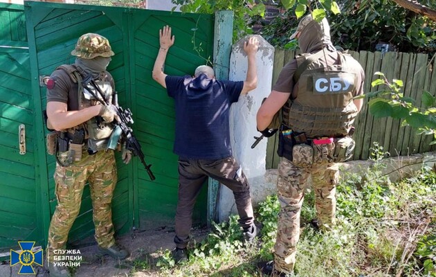 СБУ задержала вражеских агентов, корректировавших ракетные удары по Славянску, Бахмуту и ​​Краматорску