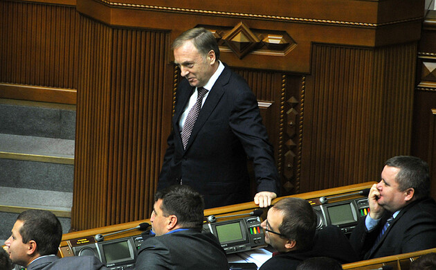 Суд дозволив арешт двох міністрів першого уряду Азарова за підготовку Харківських угод