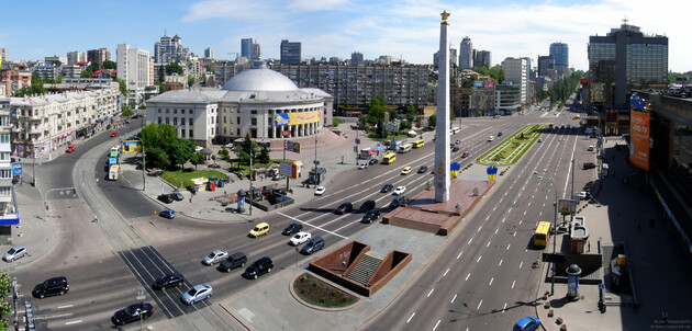 В столице хотят переименовать площадь Победы и демонтировать обелиск