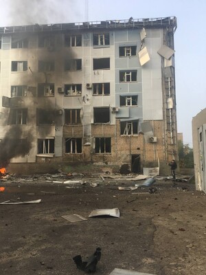 В оккупированном Мелитополе произошел взрыв возле здания, где размещалось отделение ФСБ — мэр