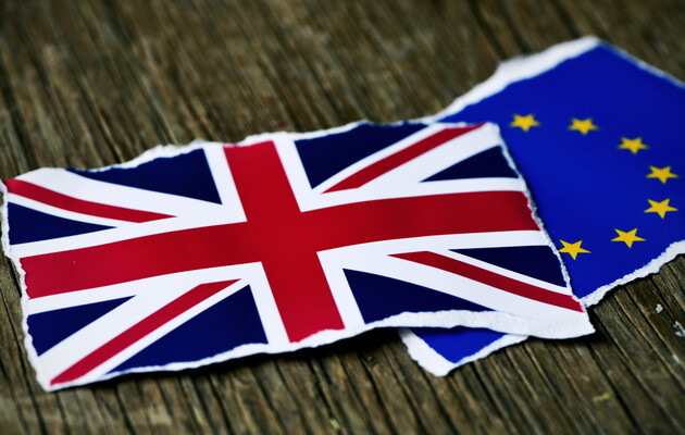 Правительство Сунака хочет вернуть свободную торговлю Британии и стран ЕС по швейцарской модели – СМИ