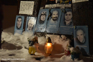 На аллее Героев Небесной сотни состоялась межконфессиональная молитва за Украину и наших защитников: фоторепортаж