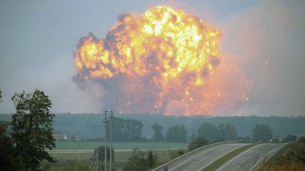  An explosion occurred at the airfield in the Russian city of Kursk