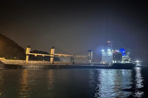 Следующее из Украины судно заблокировало движение в Босфоре