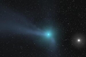 Солнечный шторм «оторвал» хвост комете, которая движется к Земле: фото