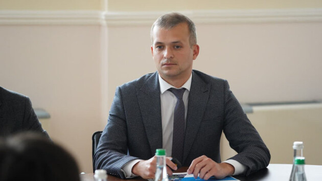 Das Ministerium für Infrastruktur hat versprochen, Lozinsky zu entlassen, der wegen Bestechung inhaftiert wurde