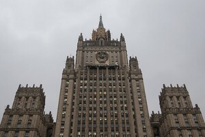 Россия понижает дипломатические отношения с Эстонией до уровня поверенного