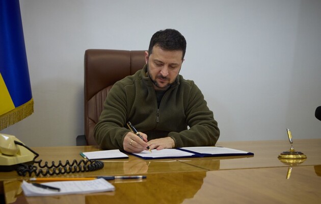 Zelensky entließ den stellvertretenden Kommandeur der Nationalgarde und nahm Änderungen in der Zusammensetzung des Nationalen Sicherheits- und Verteidigungsrates vor