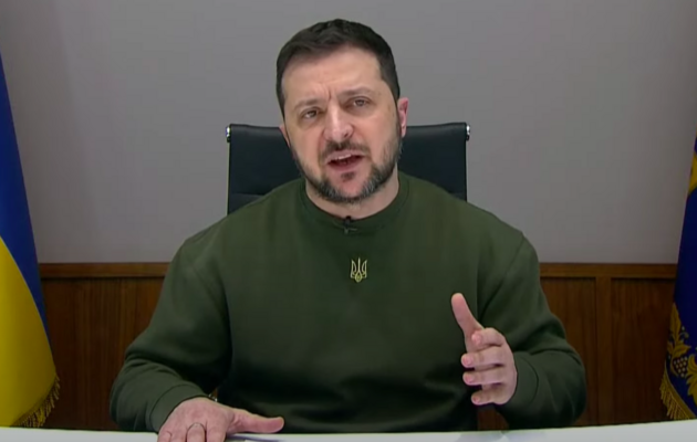 Зеленский объяснил, почему РФ целенаправленно бьет по гражданским домам на Донбассе