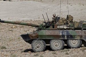 Французские колесные танки AMX-10RC уже в Украине – министр обороны Франции