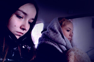 Угрозы, холод и обман: журналисты презентовали фильм-расследование о бегстве двух девушек из российского плена