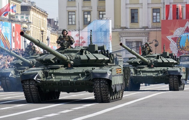 Курск и Белгород отменили парады до 9 мая