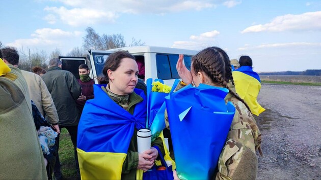 Україна повернула з полону ще сто захисників