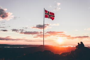 Норвегия высылает 15 сотрудников посольства РФ