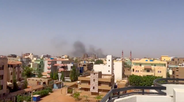 Повстанцы в Судане заявили, что захватили президентский дворец – Reuters