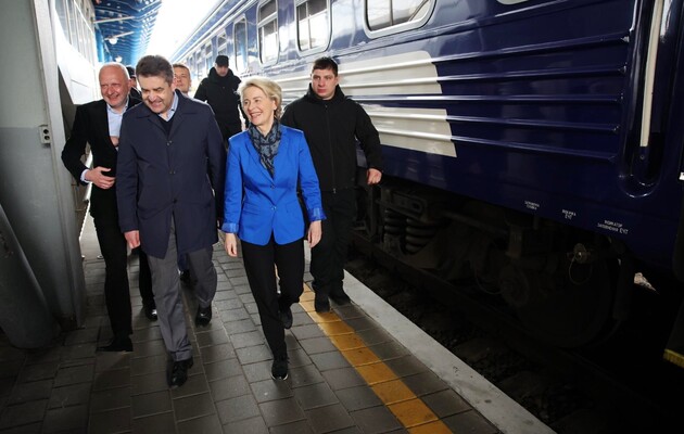 Президент ЕС Урсула фон дер Ляйен прибыла в Киев с визитом