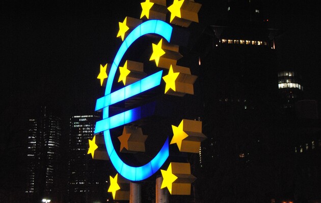Депутаты ЕС призывают повысить налоги для крупного бизнеса на фоне рекордной инфляции и растущего долга
