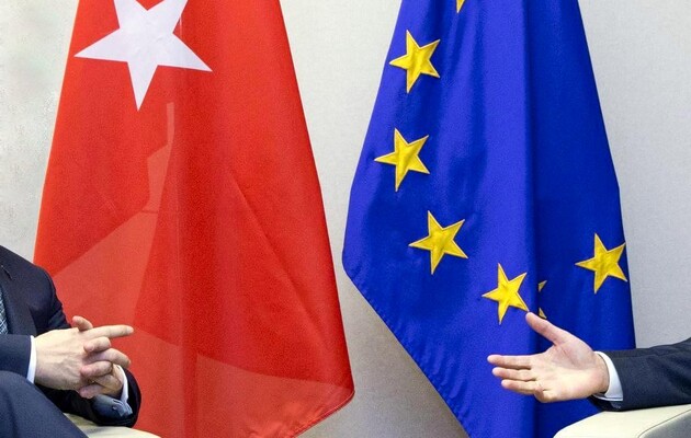 Le Monde: Евросоюз вступает в новую фазу неопределенности с Турцией