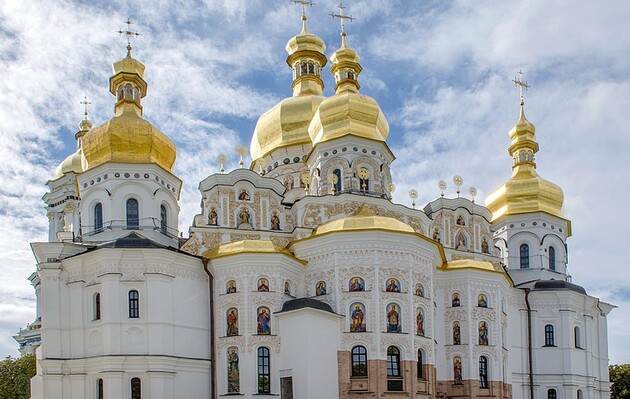 Суд отказал УПЦ МП в праве проводить богослужения в двух храмах Киево-Печерской лавры