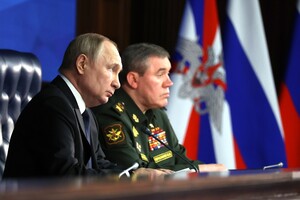 Путин признал смерть авиаторов в боях во время похода 