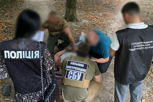 Підозру отримав житель Одеської області: за 8 тисяч доларів обіцяв зняти з військового обліку знайомого