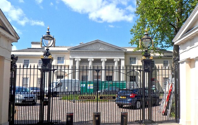 Индийский миллиардер купил у россиянина роскошный особняк в Лондоне: сделка стала самой дорогой за несколько лет