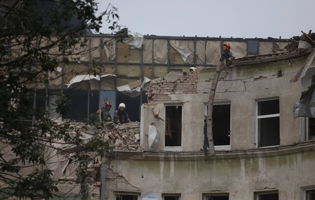 Во Львовской области взрывы. Ракеты из Луцка сменили курс на Запад