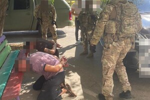 В Житомире задержаны восемь рэкетиров: систематически нападали на людей и занимались вымогательством