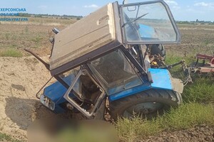 В Херсонской области из-за российского обстрела погиб тракторист