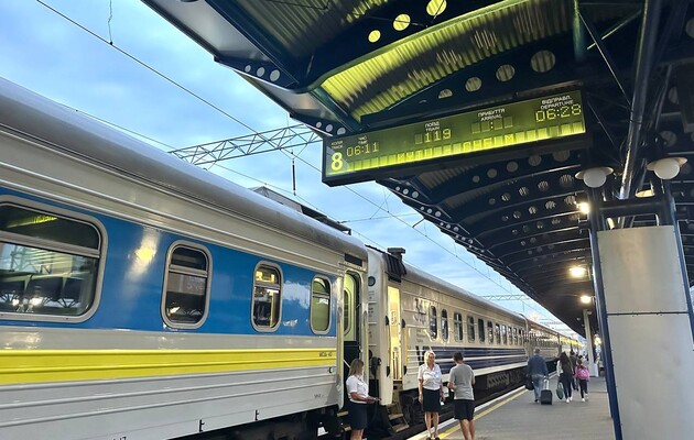 «Укрзализныця» запустила новый поезд в Польшу