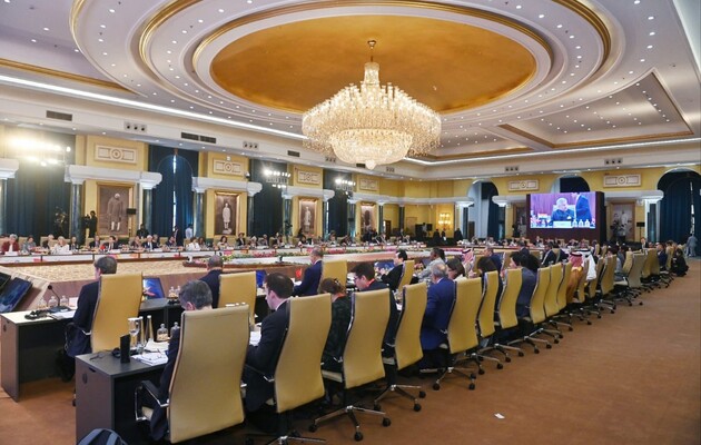 Лидеры стран G20 начинают двухдневный саммит на фоне разногласий по войне РФ против Украины