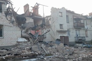 Дрон-камикадзе попал в двухэтажное здание в Черниговской области